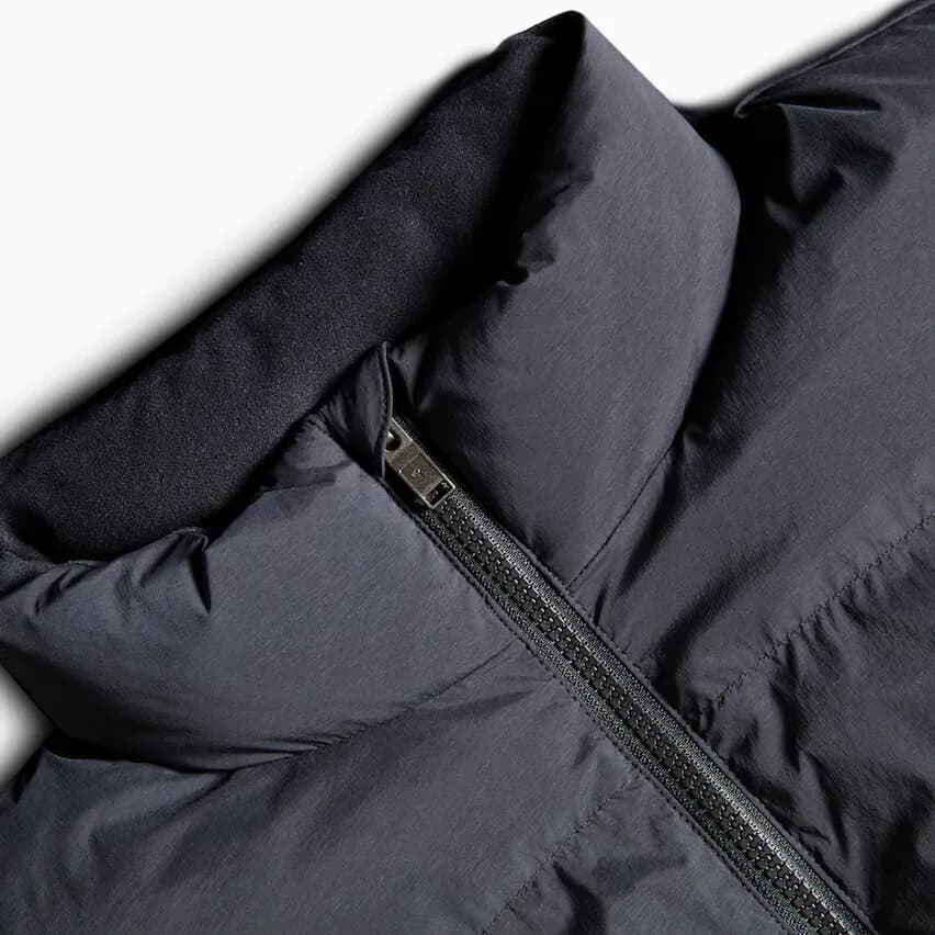 Women's Cropped Puffer Jacket black